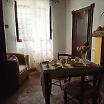 Va...lentina Bed & Breakfast 4*