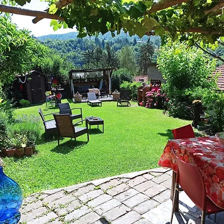 Va...lentina ベッド・アンド・ブレックファスト