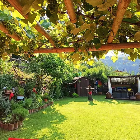 ベッド・アンド・ブレックファスト Va...lentina 4*