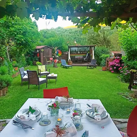 Va...lentina ベッド・アンド・ブレックファスト 4*