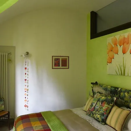 ベッド・アンド・ブレックファスト Va...lentina 4*